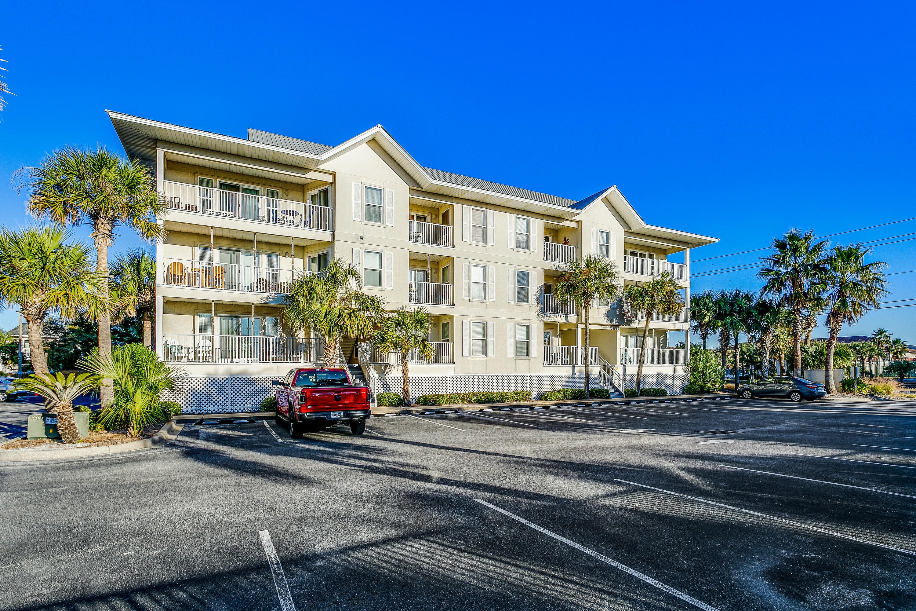 Gulf Island Condominiums #421- Bright-N-Sunny *NEW Condo rental in Gulf Island Condominiums in Navarre Florida - #36