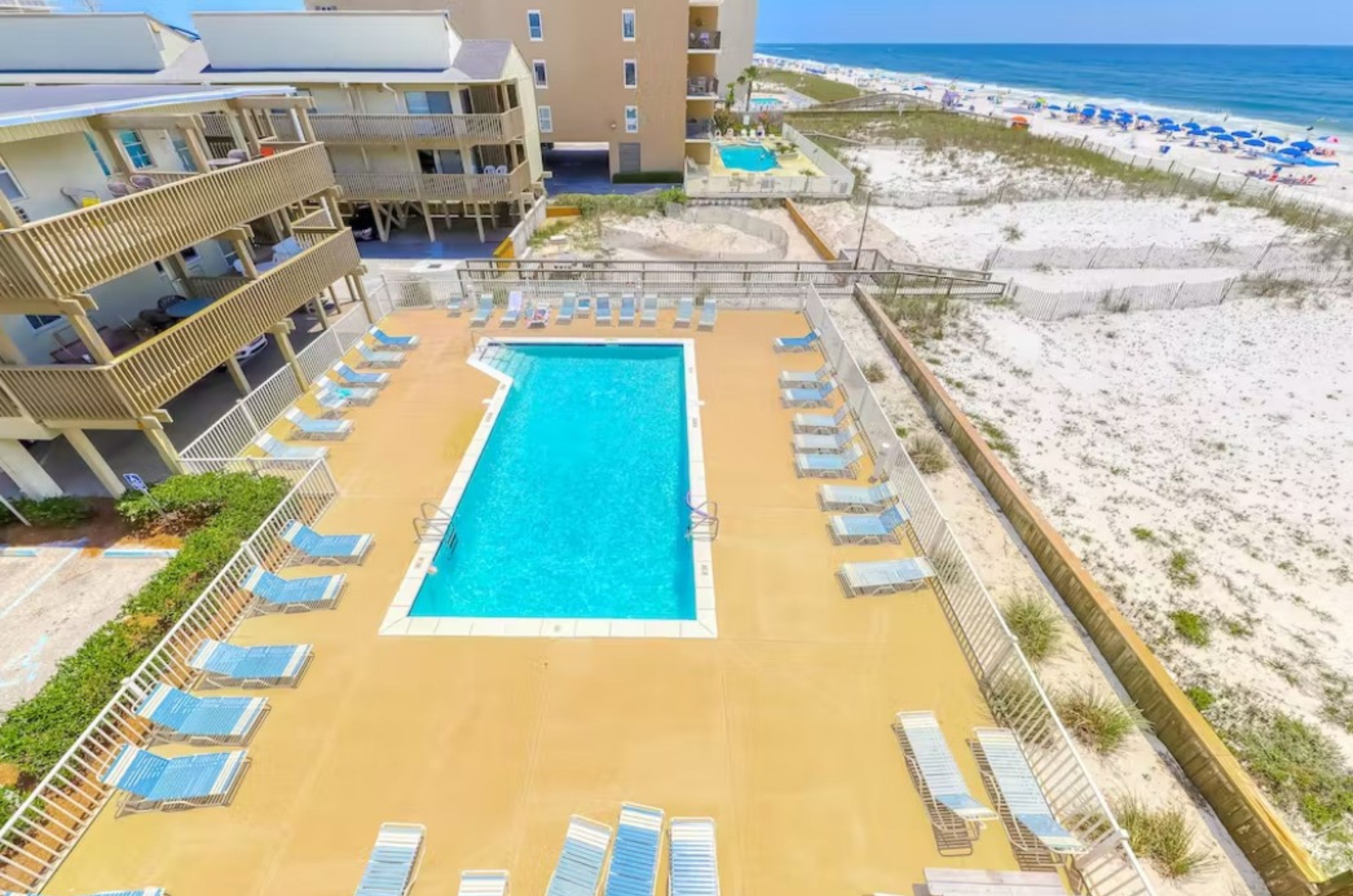 Gulf Village - https://www.beachguide.com/gulf-shores-vacation-rentals-gulf-village--828-0-202312-41.jpg?width=185&height=185