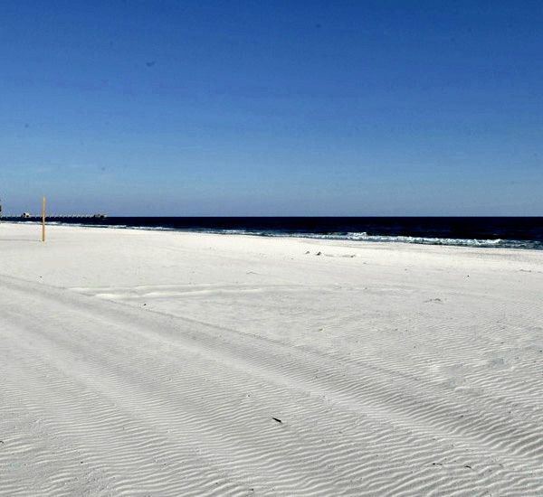 Expansive beach in front of San Carlos Gulf Shores