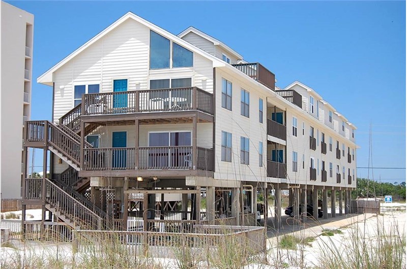 Spylass is a low density complex in Gulf Shores Alabama