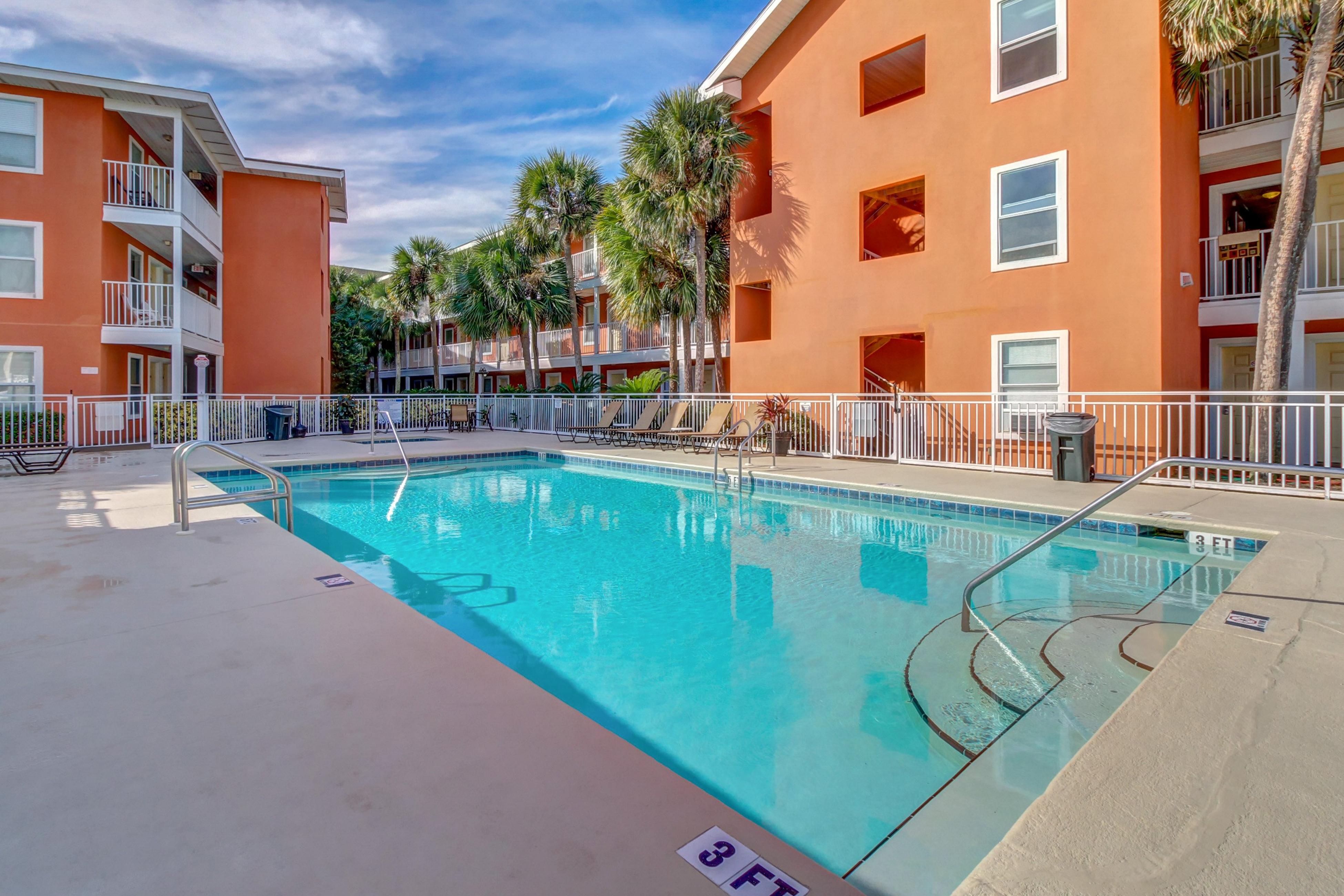 Gulfview II 2-305 Condo rental in Gulfview Condominiums in Destin Florida - #2