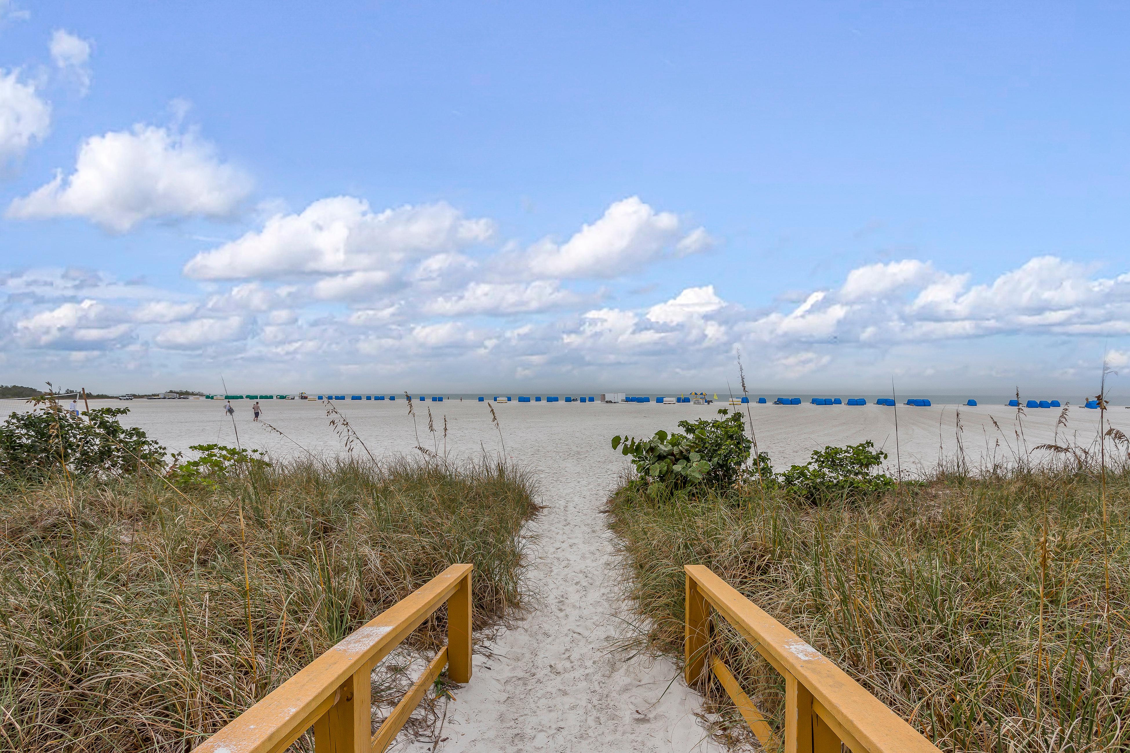 Gull Wing Views Condo rental in Gullwing Beach Resort in Fort Myers Beach Florida - #25