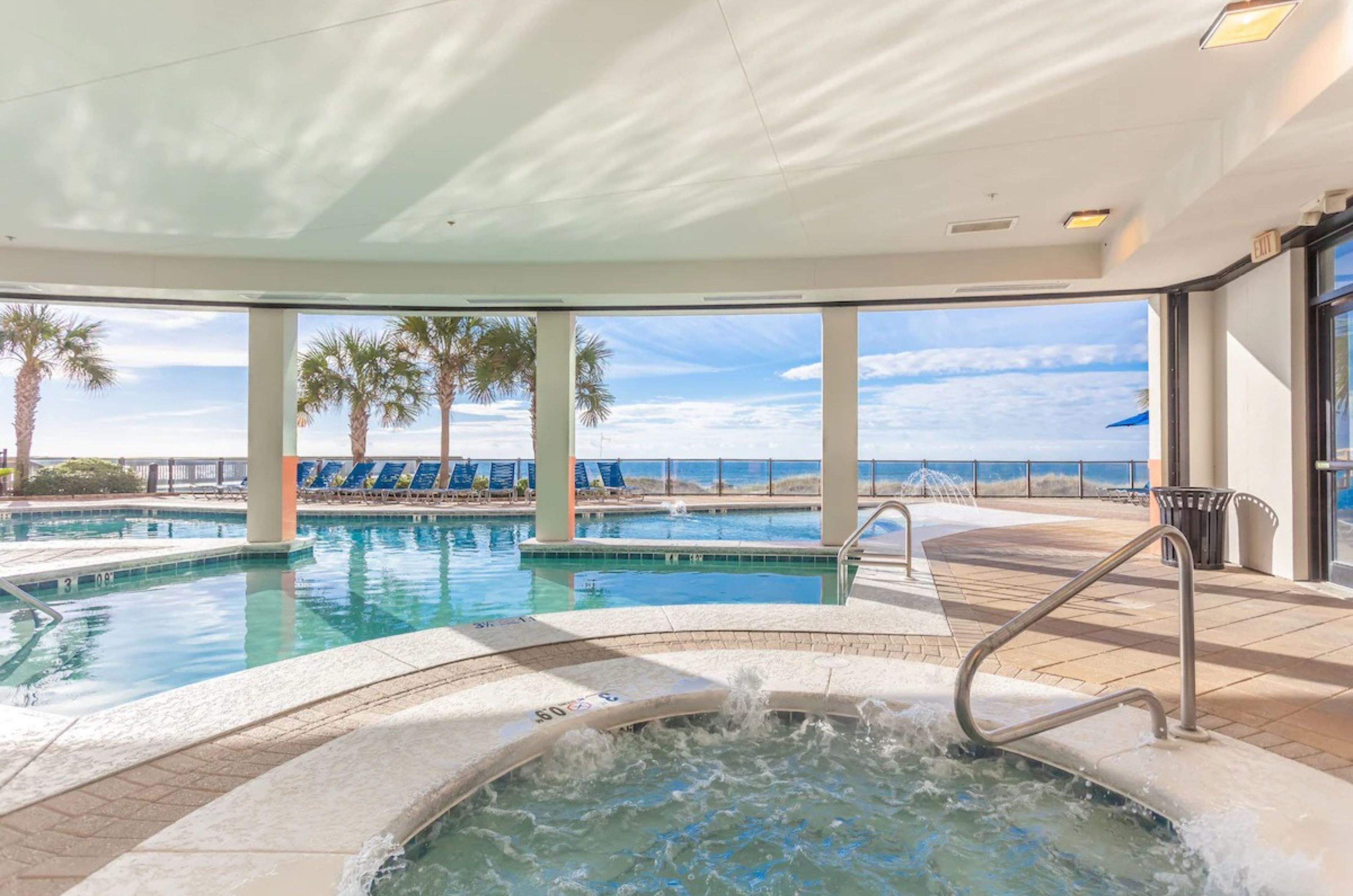 Indoor hot tub and pool at Hampton Inn & Suites	