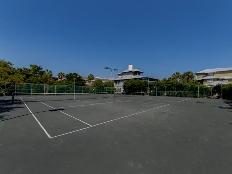 Play tennis at High Pointe Resort in Highway 30-A Florida