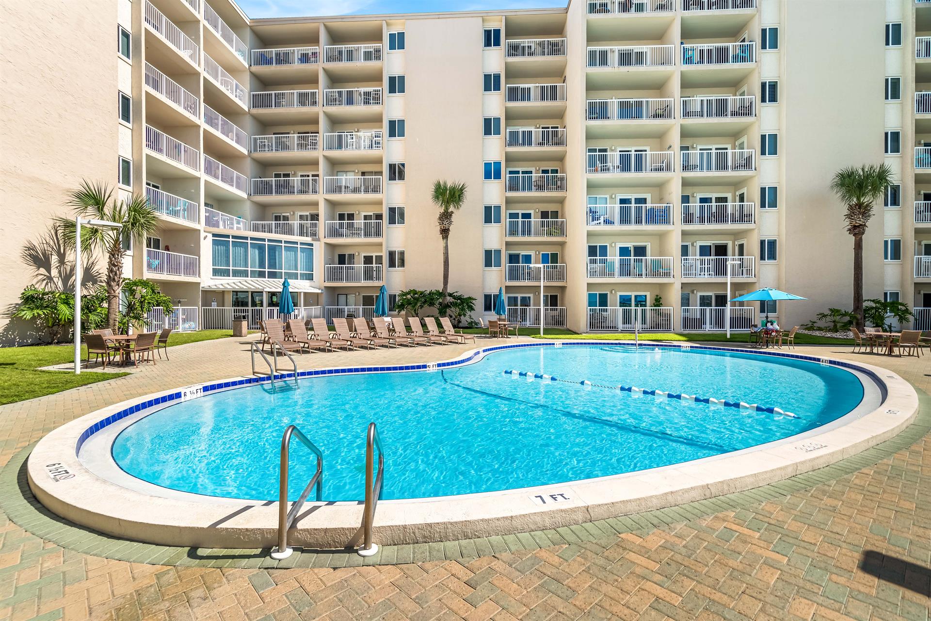 Holiday Surf and Racquet Unit 101  Condo rental in Holiday Surf & Racquet Club in Destin Florida - #32