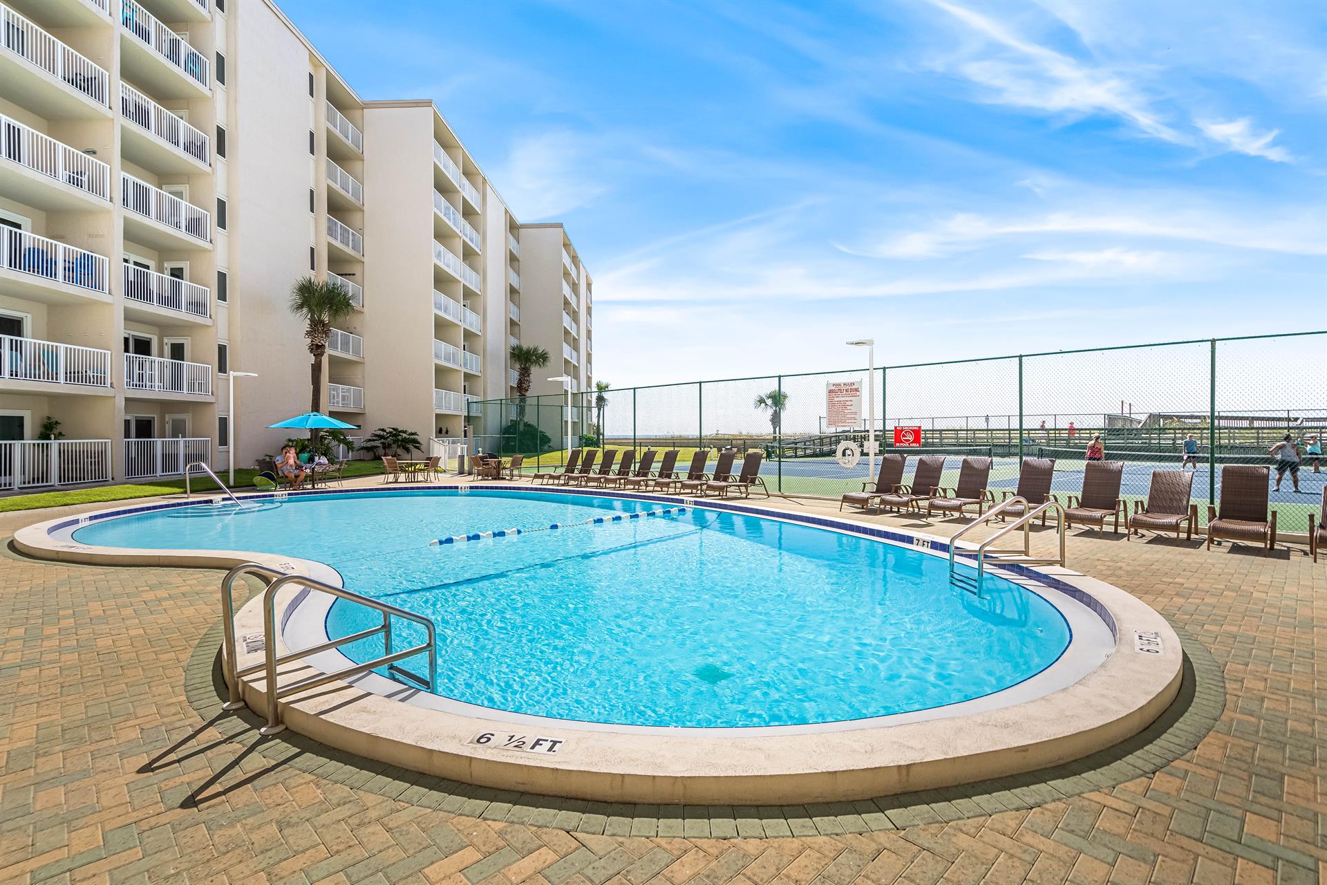 Holiday Surf and Racquet Unit 101  Condo rental in Holiday Surf & Racquet Club in Destin Florida - #33