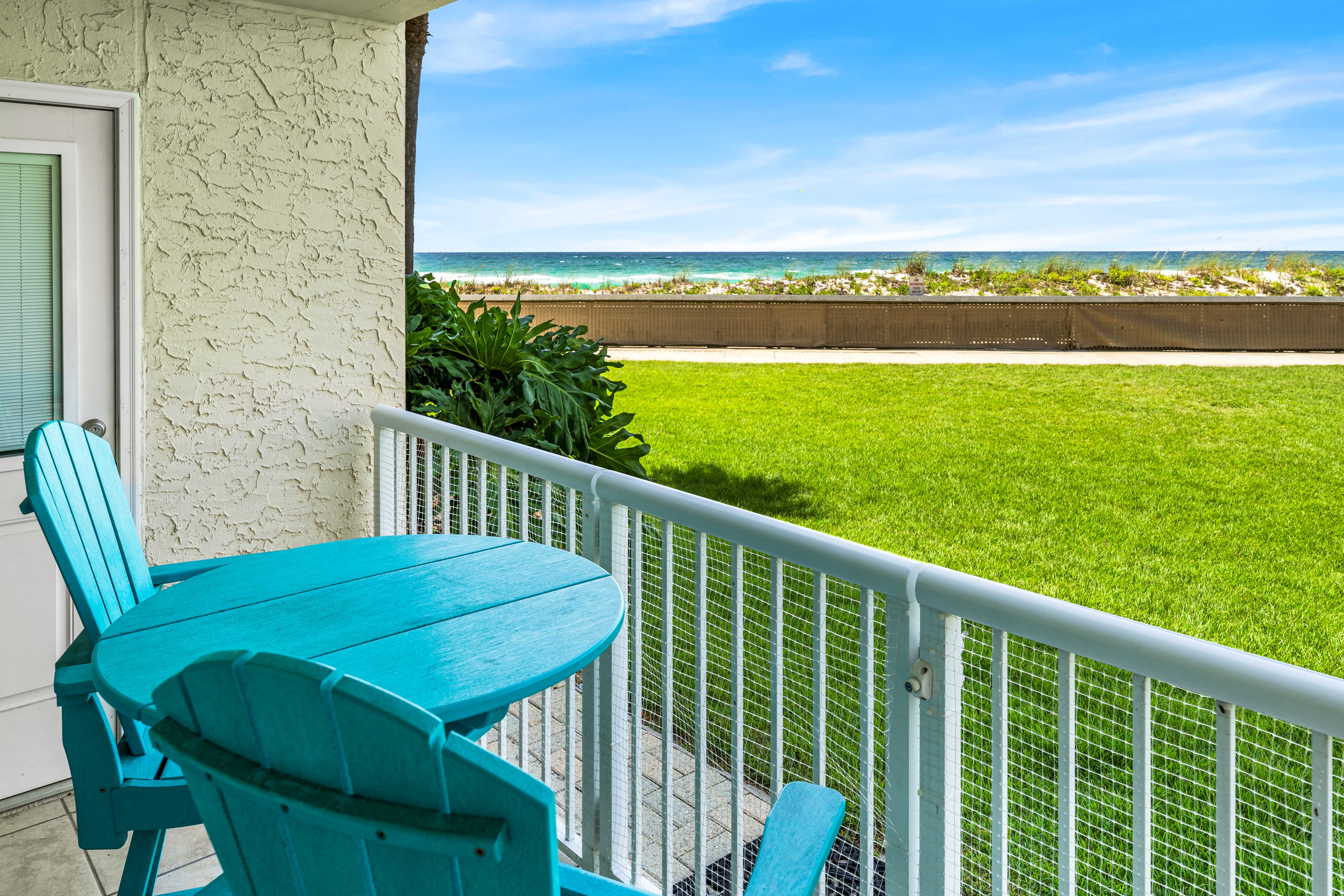 Holiday Surf and Racquet Unit 121 Condo rental in Holiday Surf & Racquet Club in Destin Florida - #2