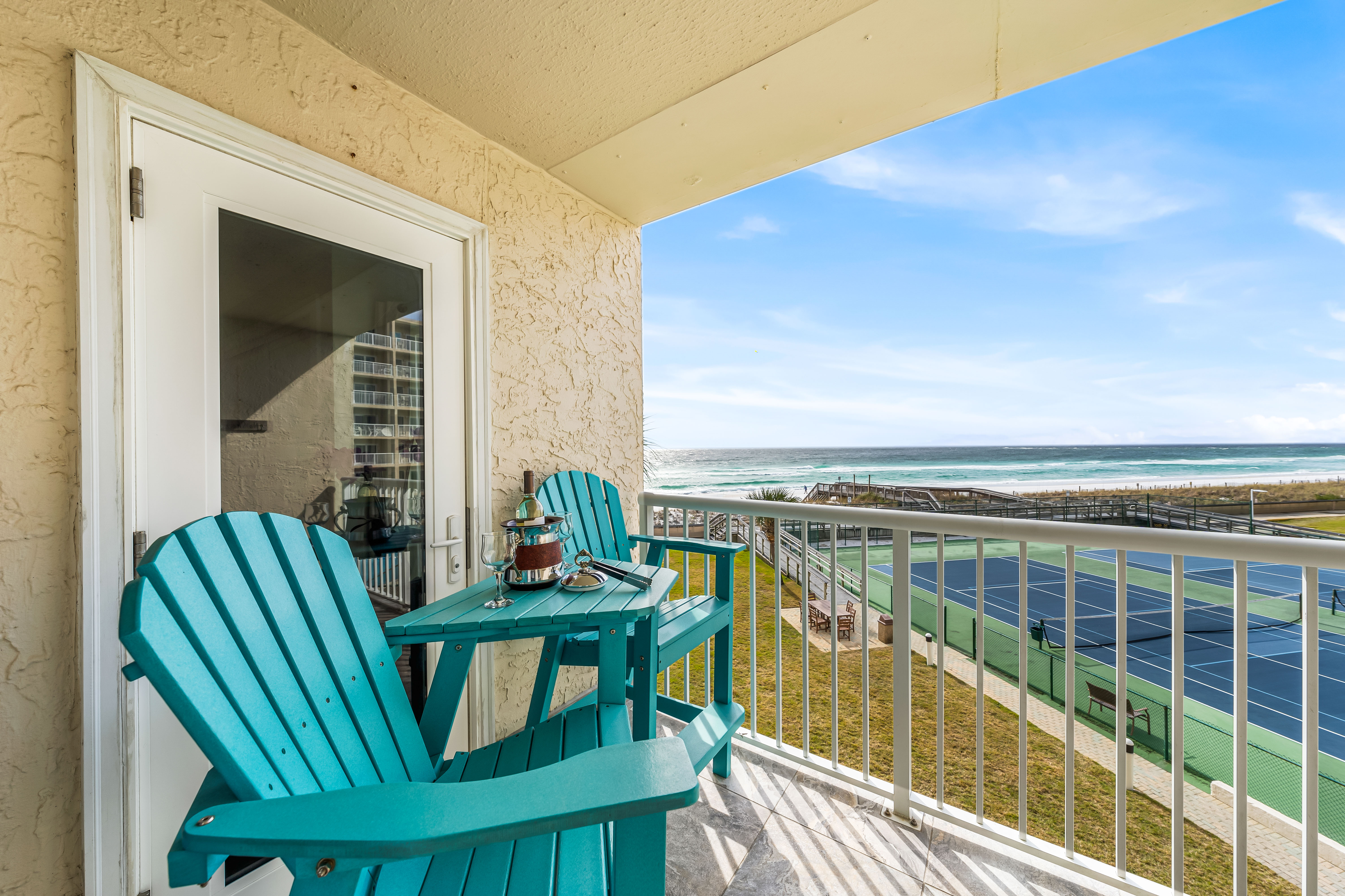 Holiday Surf and Racquet Unit 320 Condo rental in Holiday Surf & Racquet Club in Destin Florida - #4