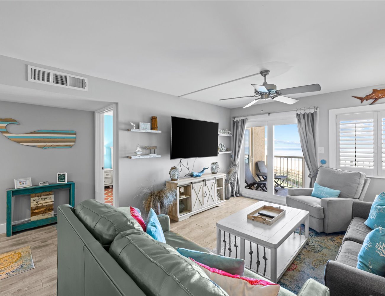 Holiday Surf and Racquet Unit 404 Condo rental in Holiday Surf & Racquet Club in Destin Florida - #15