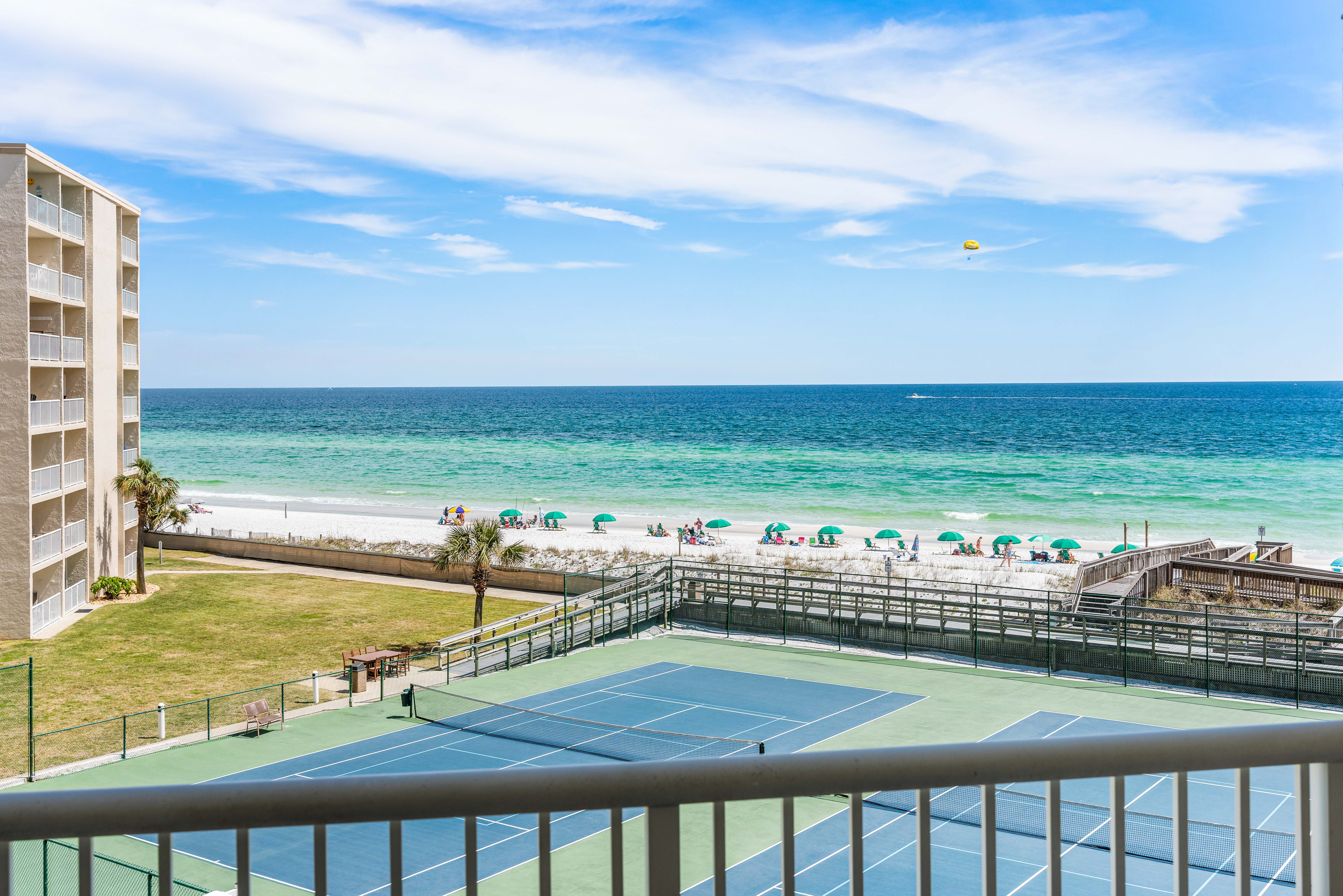 Holiday Surf and Racquet Unit 408 Condo rental in Holiday Surf & Racquet Club in Destin Florida - #5