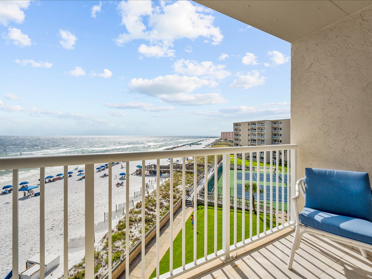 Holiday Surf and Racquet Unit 524 Condo rental in Holiday Surf & Racquet Club in Destin Florida - #24