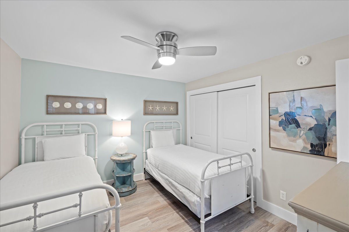 Holiday Surf and Racquet Unit 608 Condo rental in Holiday Surf & Racquet Club in Destin Florida - #12