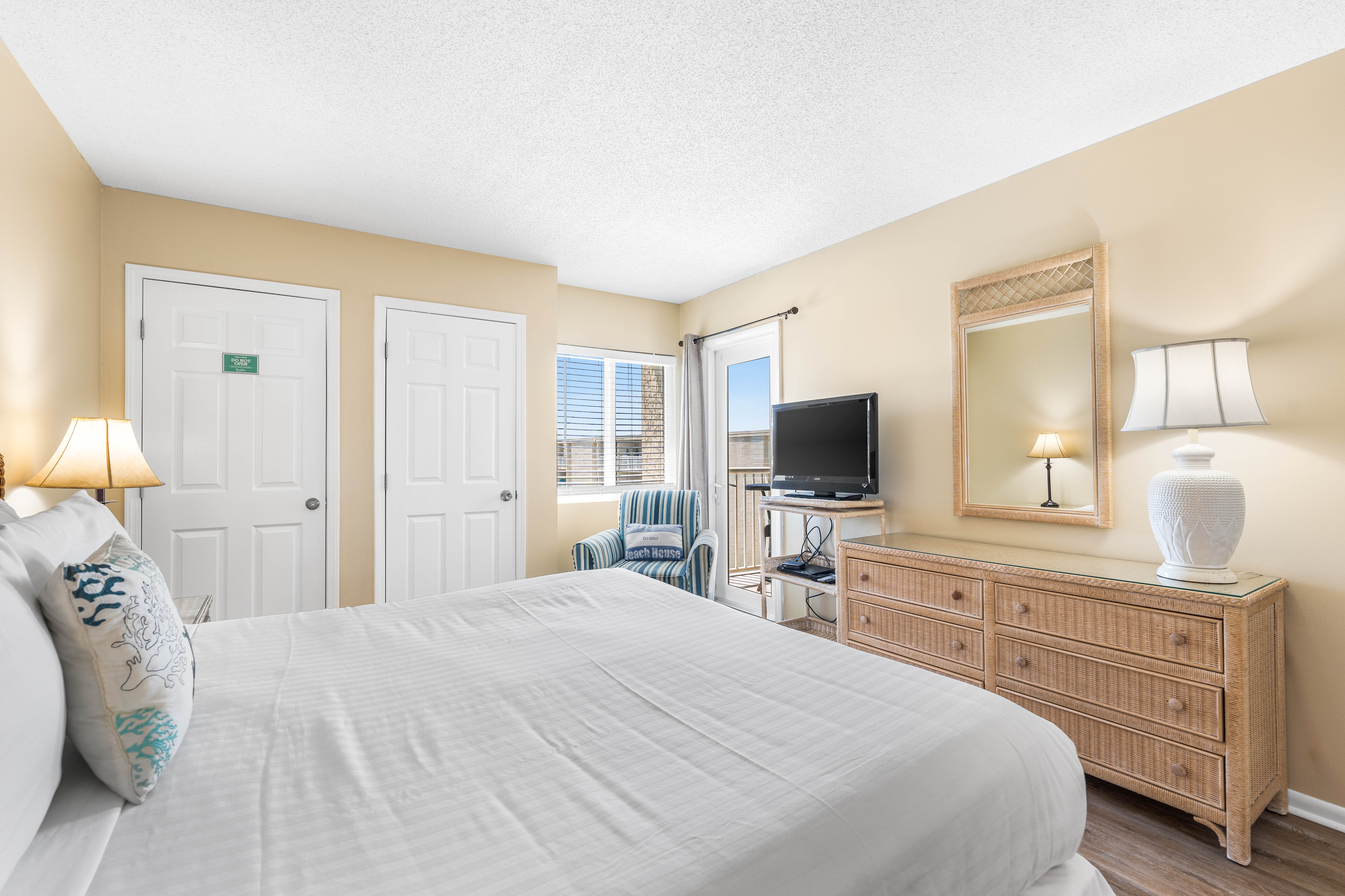 Holiday Surf and Racquet Unit 717 Condo rental in Holiday Surf & Racquet Club in Destin Florida - #15