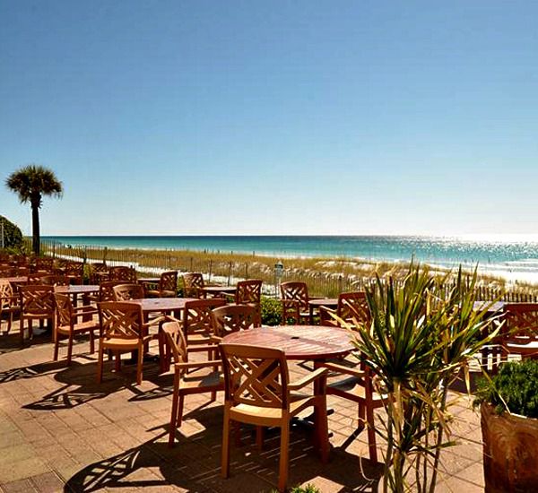 Dining at the Inn at Crystal Beach in Destin Florid.a