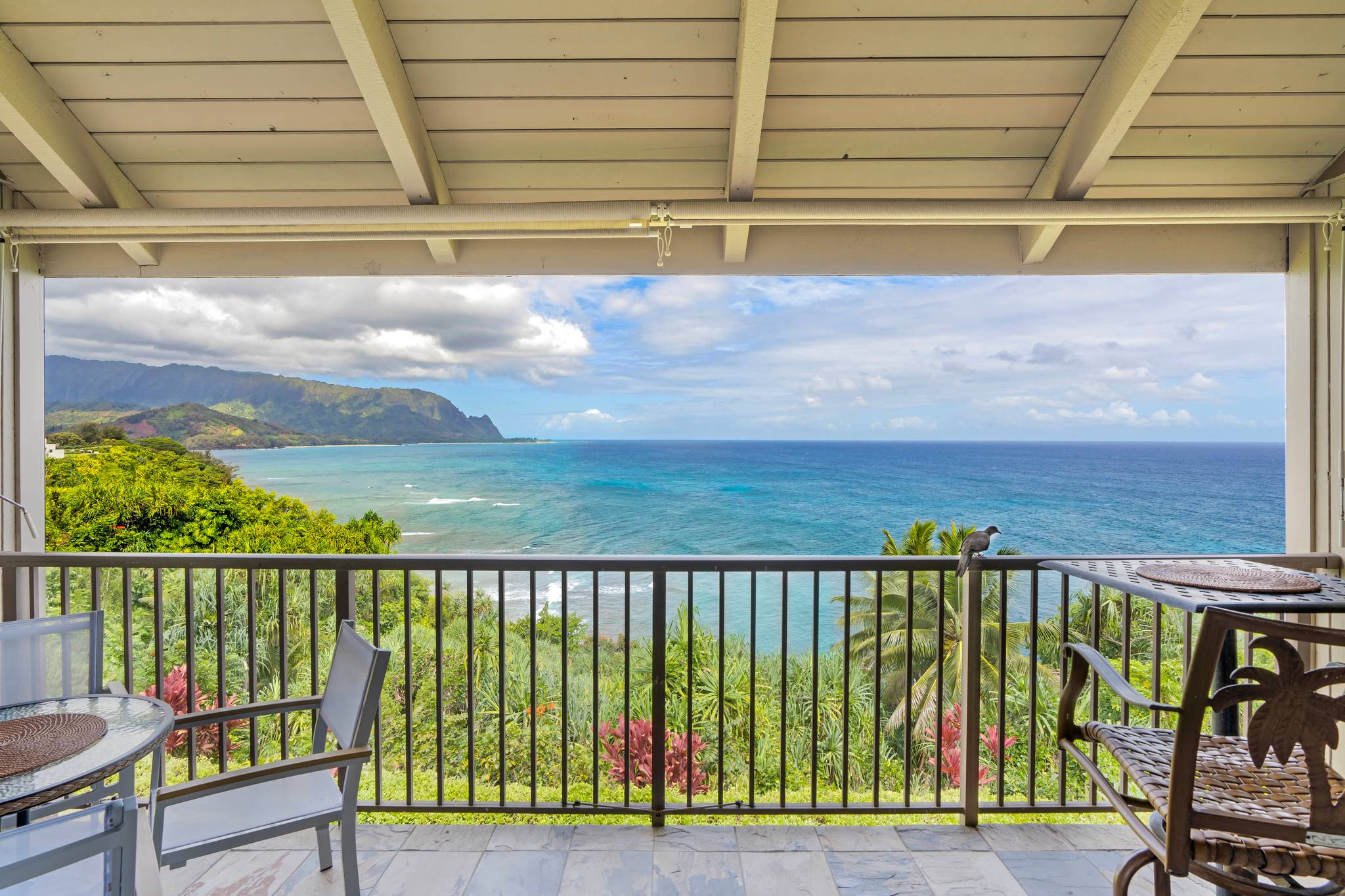 Kauai condo rental with amazing sweeping views of the lush green Bali Hai Mountains and the ocean beyond.