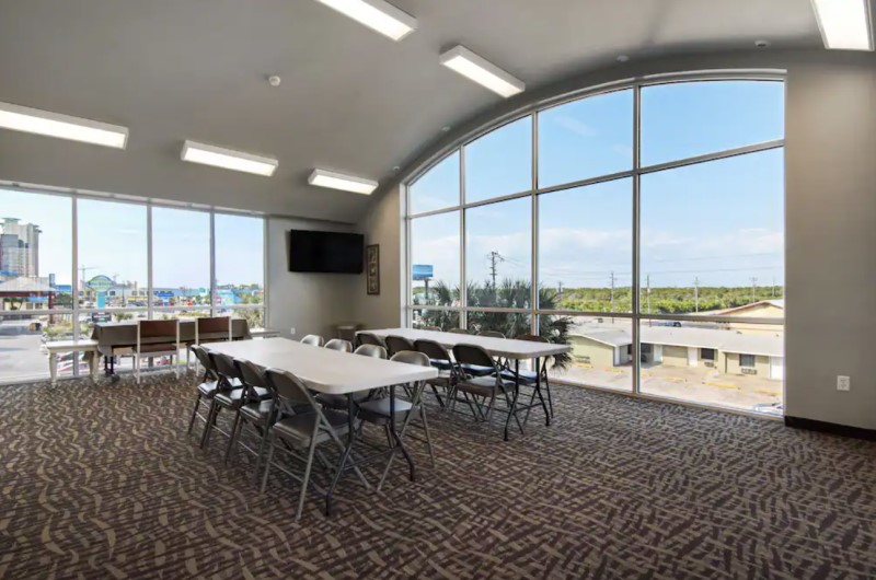 legacy by the sea radisson panama city beach conference room with gulfside view