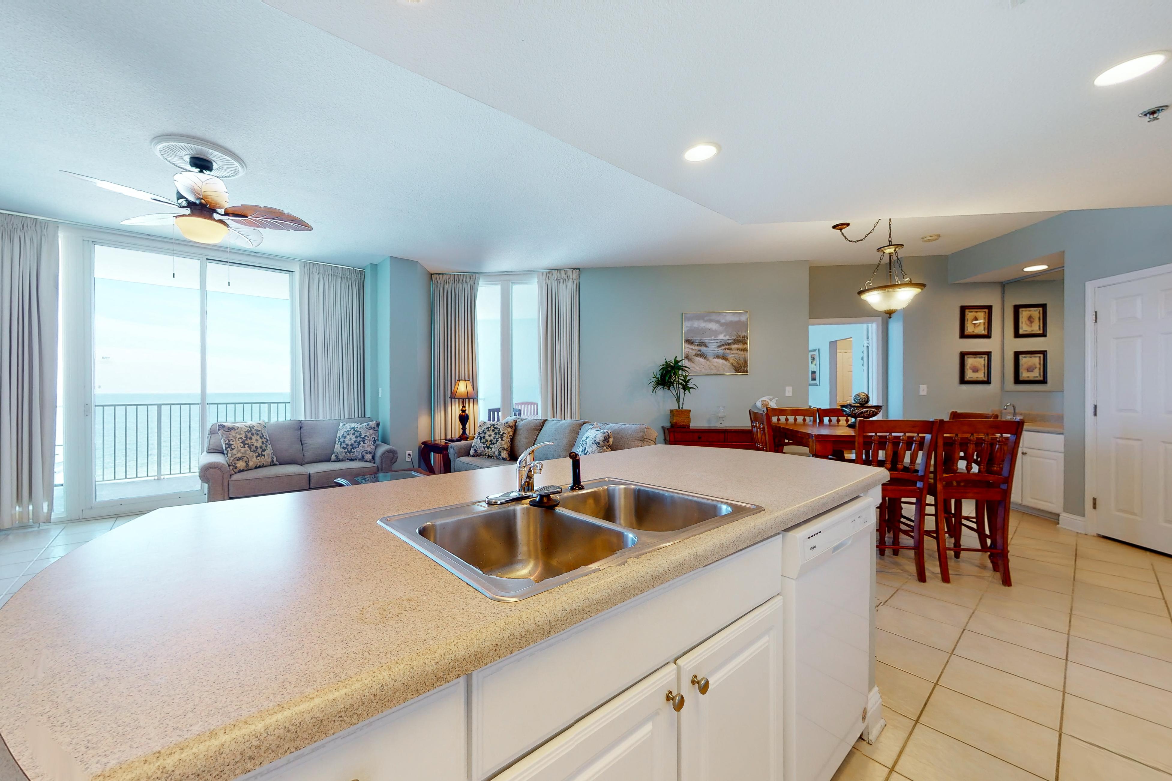 Lighthouse 715 Condo rental in Lighthouse Condominiums in Gulf Shores Alabama - #10