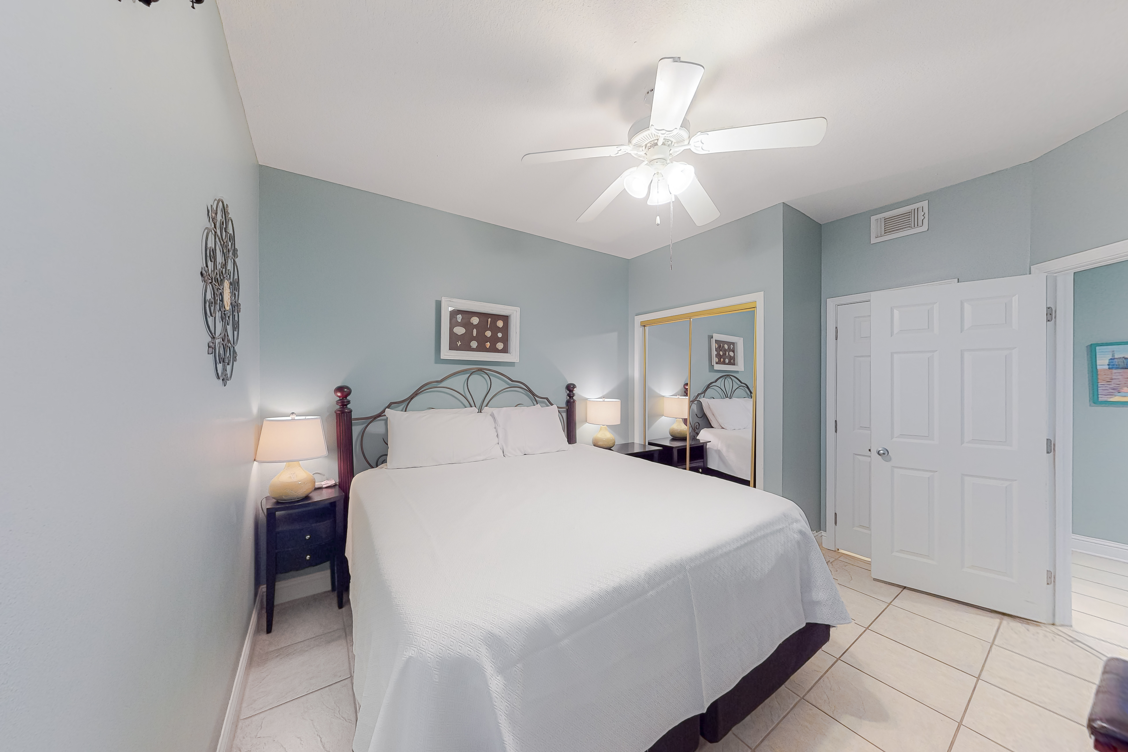 Lighthouse 813 Condo rental in Lighthouse Condominiums in Gulf Shores Alabama - #15