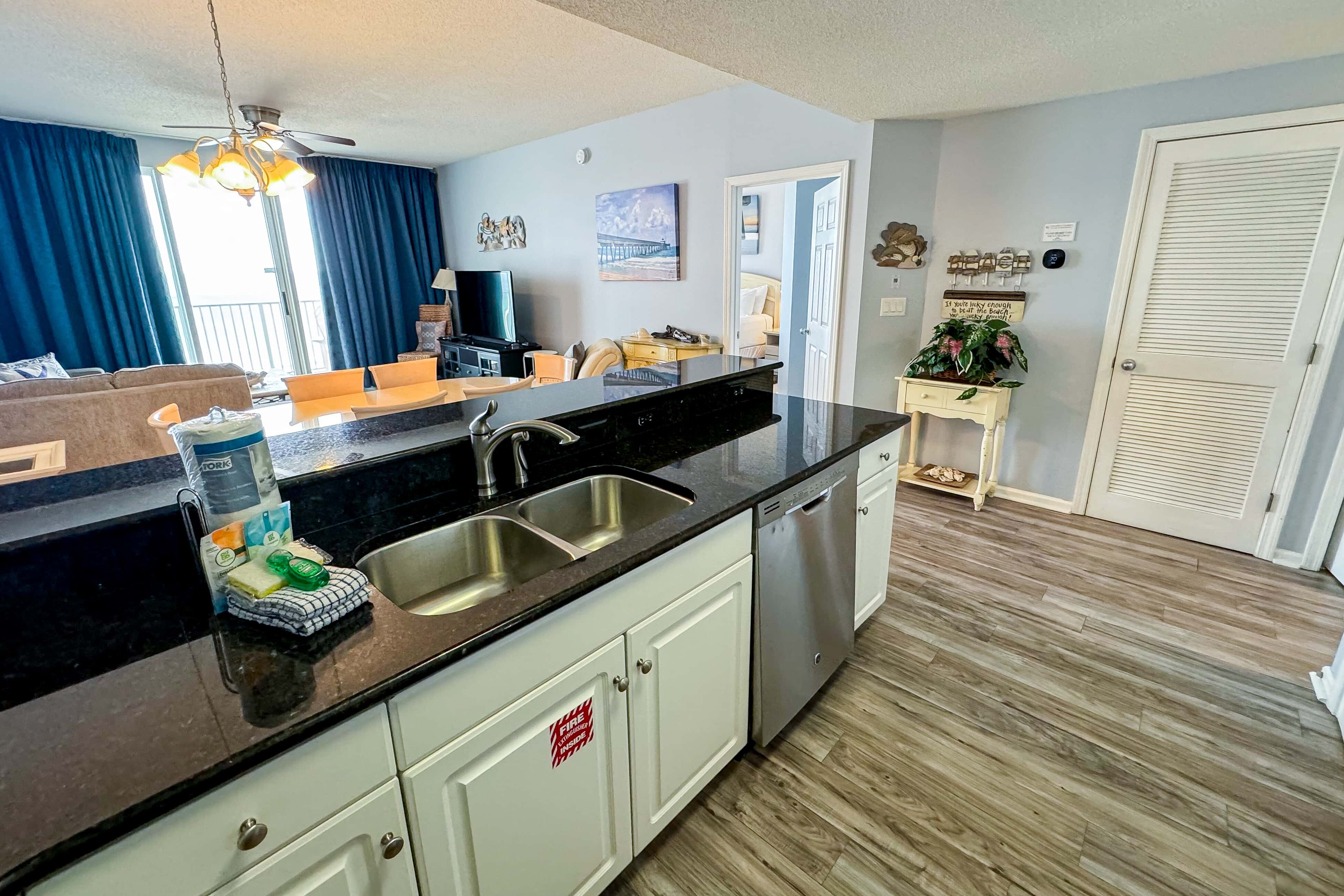 Majestic Sun B513 Condo rental in Majestic Sun Condos in Destin Florida - #5