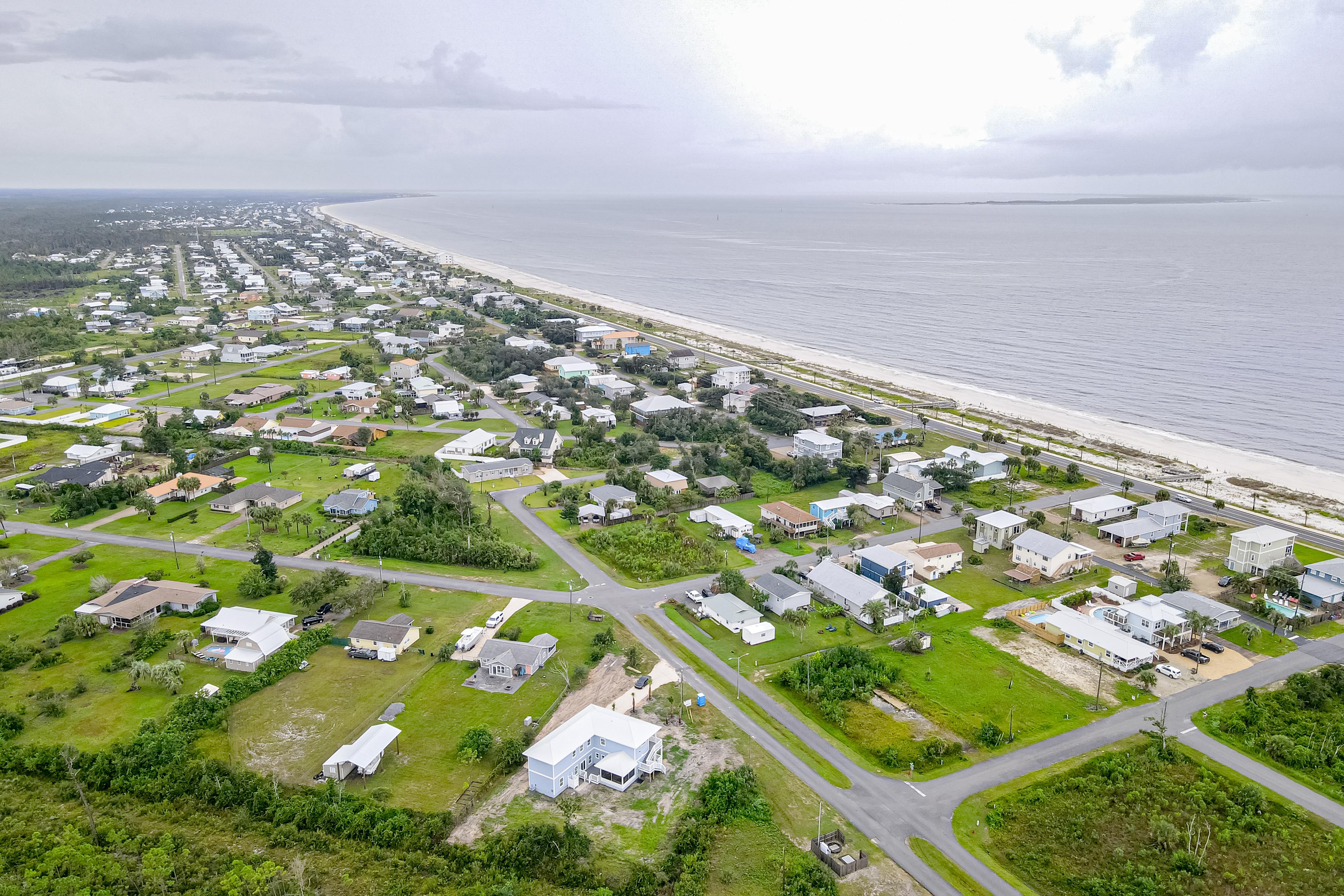 Blue Ocean Breeze House / Cottage rental in Mexico Beach House Rentals in Mexico Beach Florida - #46