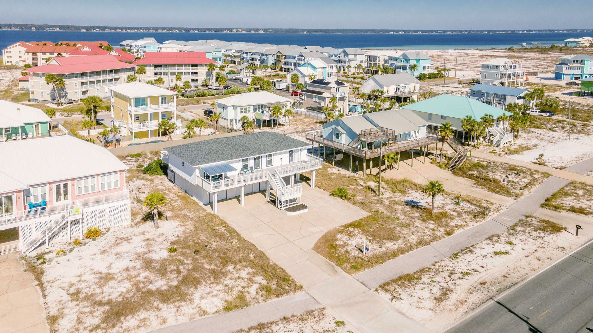 7456 Gulf Boulevard - Parrot-Eyes Cove House / Cottage rental in Navarre Beach House Rentals in Navarre Florida - #38