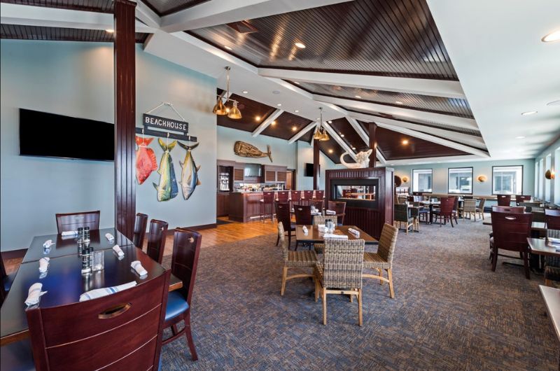 Beach House Bar & Grill - full restaurant - located at SpringHill Suites