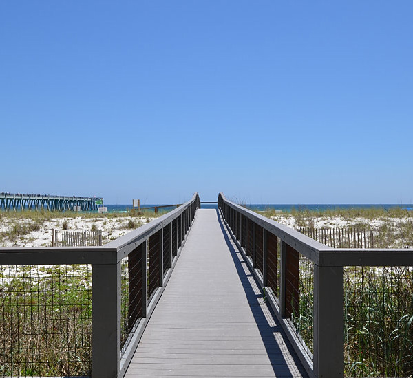 Boardwalk beach access at Summerwinds Resorts in Navarre Florida