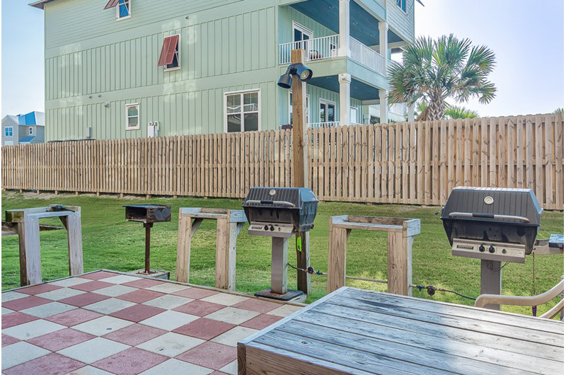 Convenient grilling area at Harbour Place in Orange Beach Alabama