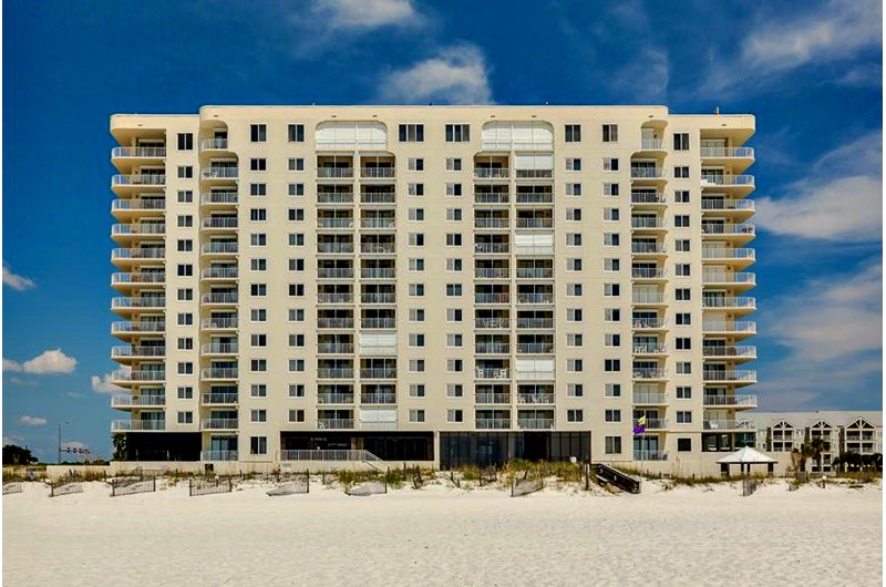 Summerchase Condominiums - https://www.beachguide.com/orange-beach-vacation-rentals-summerchase-condominiums-8512081.jpg?width=185&height=185