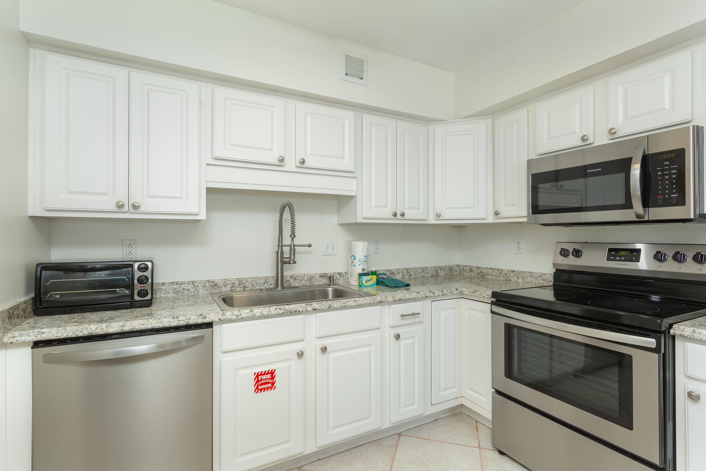 Seahorse Unit B Condo rental in Other Pensacola Beach Condos in Pensacola Beach Florida - #13