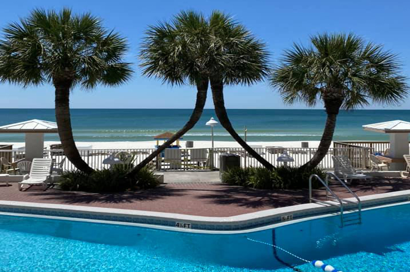 Palmetto Inn & Suites - https://www.beachguide.com/panama-city-beach-vacation-rentals-palmetto-inn--suites-9227227.jpg?width=185&height=185