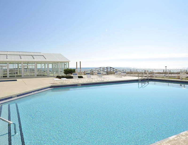 Huge pool at Perdido Sun Condominiums in Perdido Key Florida