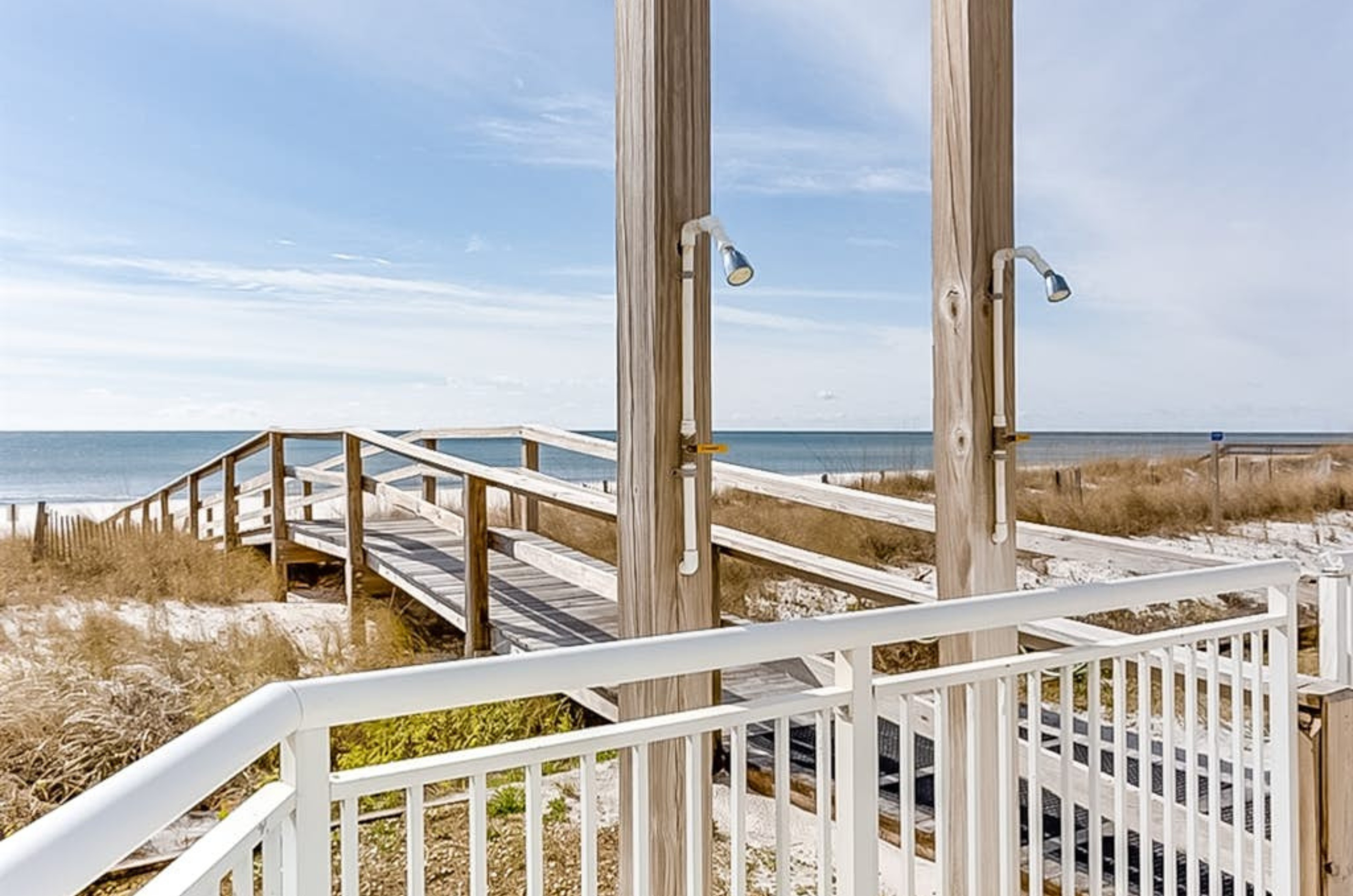 The outdoor showers at the end of the boardwalk 