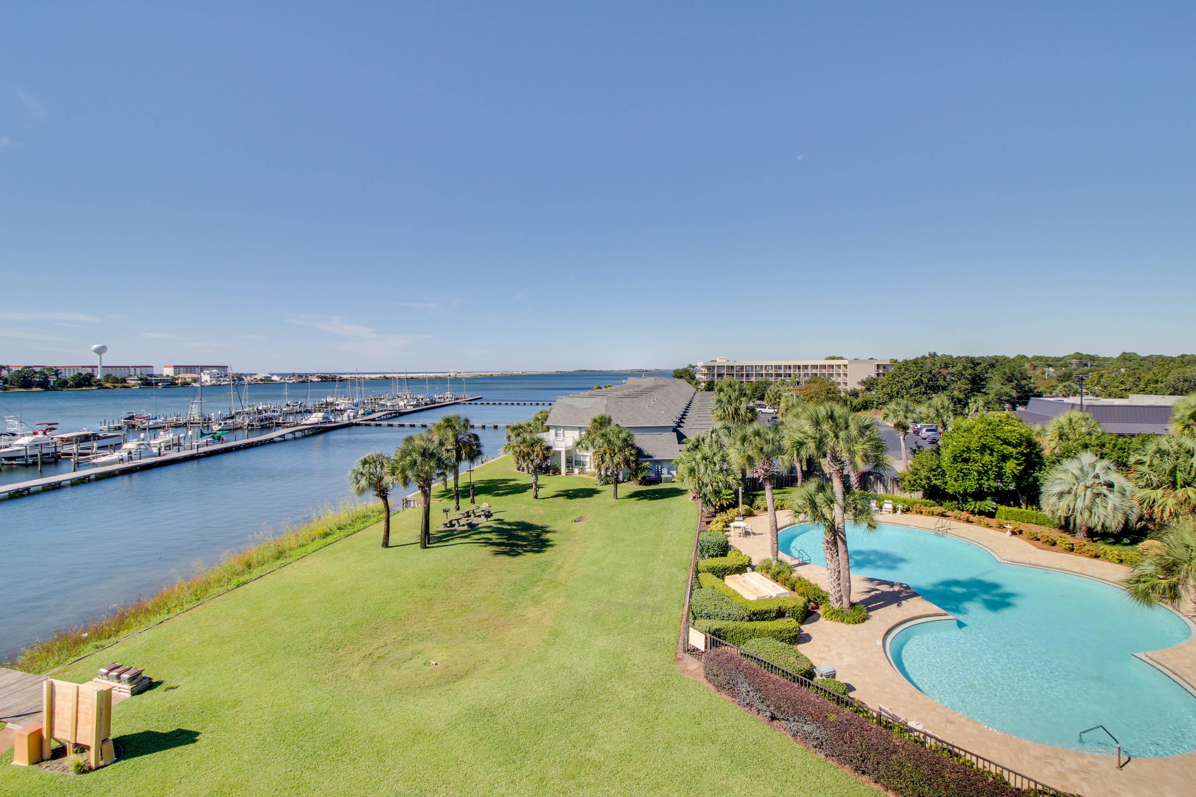 Pirates Bay A402 Condo rental in Pirate's Bay Condos in Fort Walton Beach Florida - #18