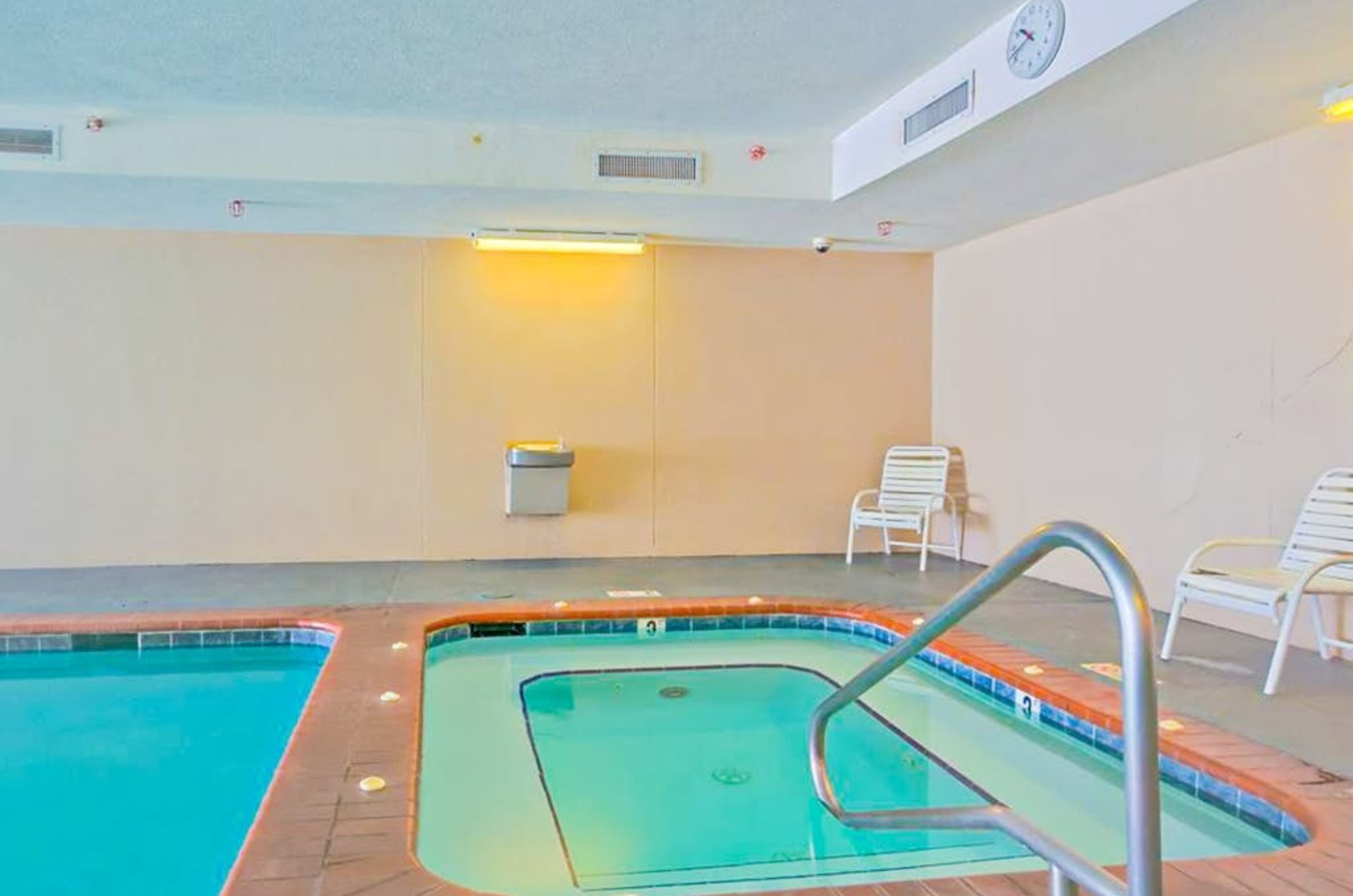 The indoor hot tub at Regency Isle in Orange Beach Alabama