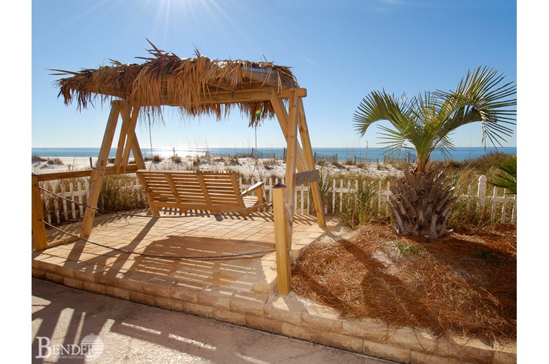 Royal Palms has outdoor area to enjoy in Gulf Shores AL