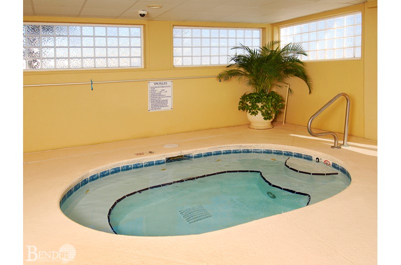 Royal Palms hot tub is the way to relax in Gulf Shores Alabama