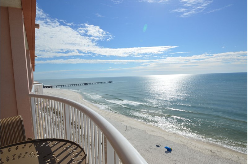 Relax on your Royal Palms balcony in Gulf Shores AL