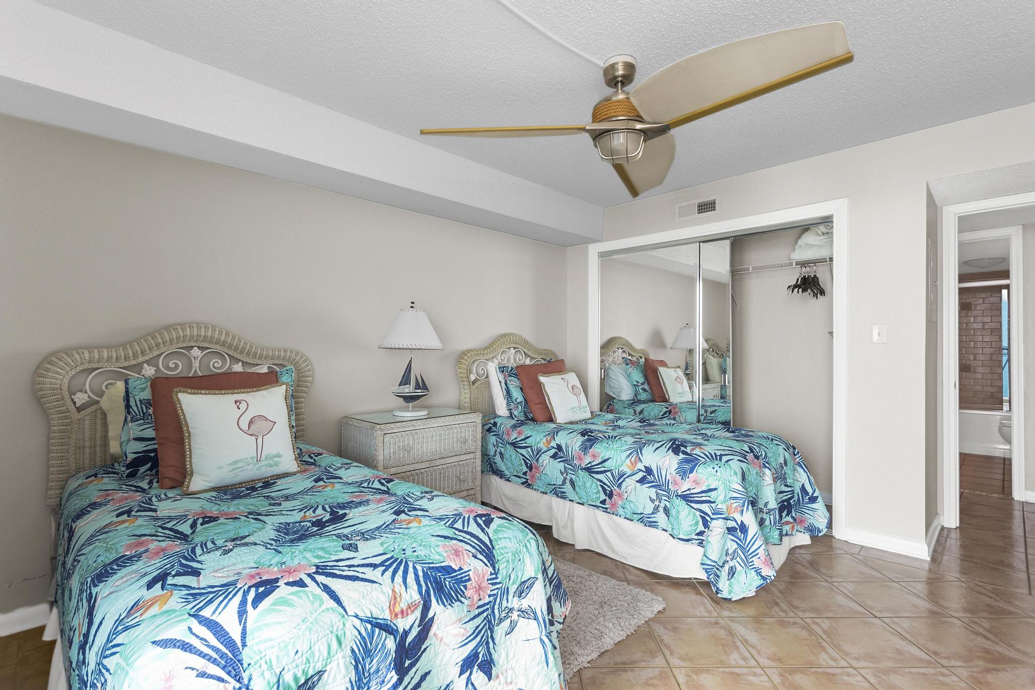 Sabine Yacht and Racquet Club #9D Condo rental in Sabine Yacht & Racquet Club in Pensacola Beach Florida - #18