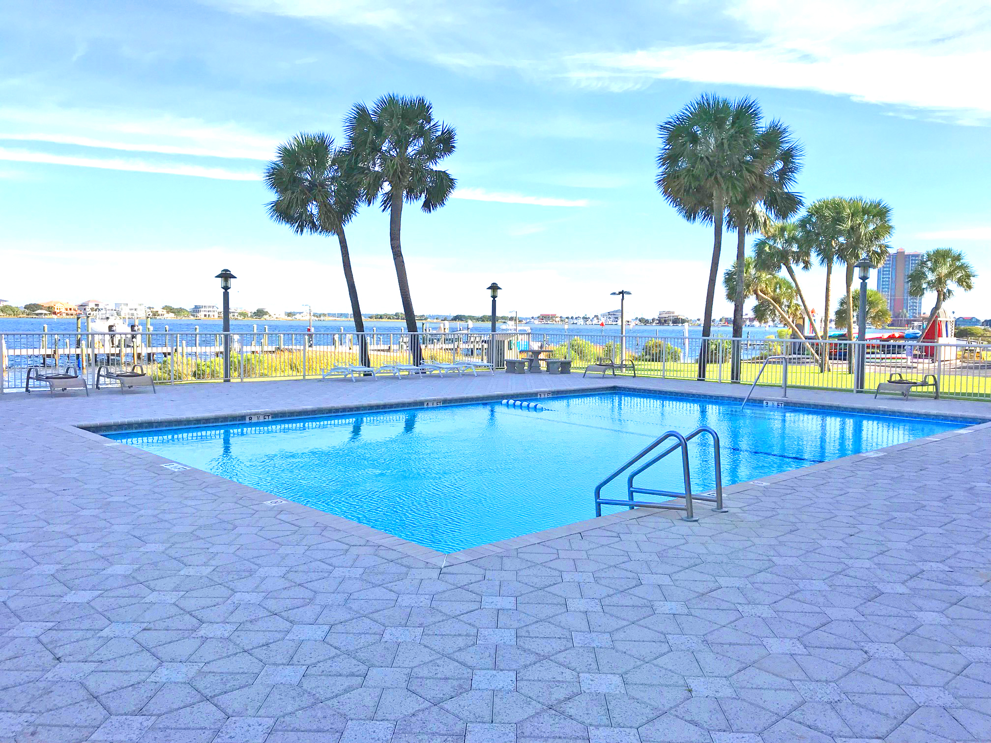 Sabine Yacht and Racquet Club #9D Condo rental in Sabine Yacht & Racquet Club in Pensacola Beach Florida - #25