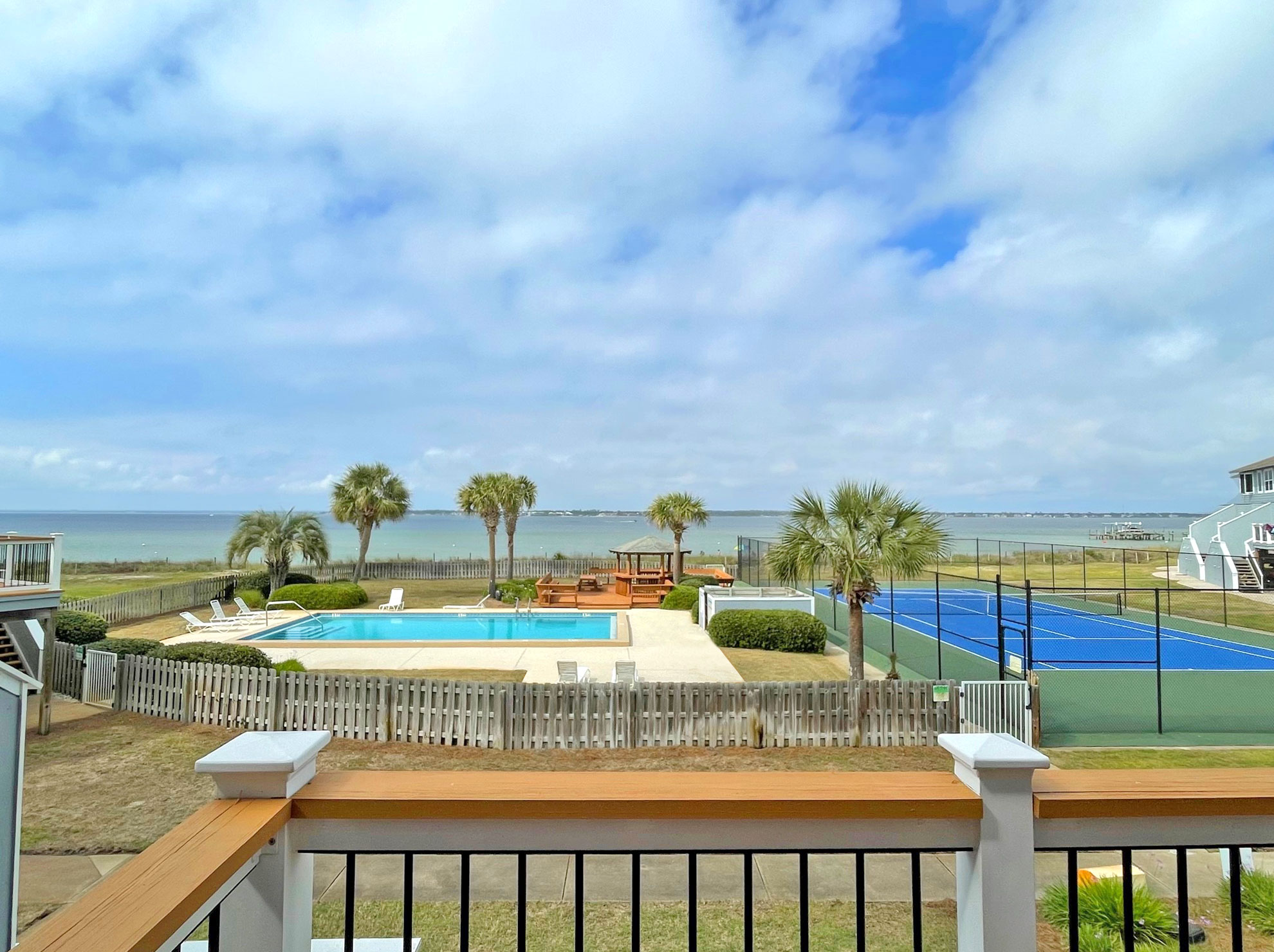 San De Luna #12 Townhouse rental in San DeLuna Pensacola Beach in Pensacola Beach Florida - #12