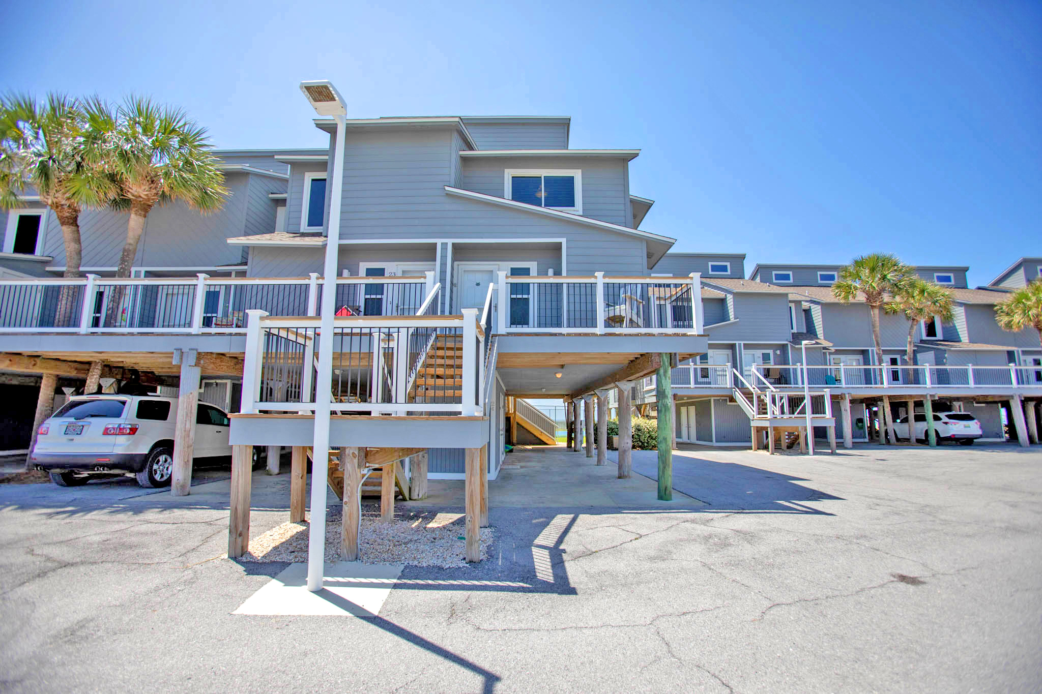 San De Luna #24 Townhouse rental in San DeLuna Pensacola Beach in Pensacola Beach Florida - #2