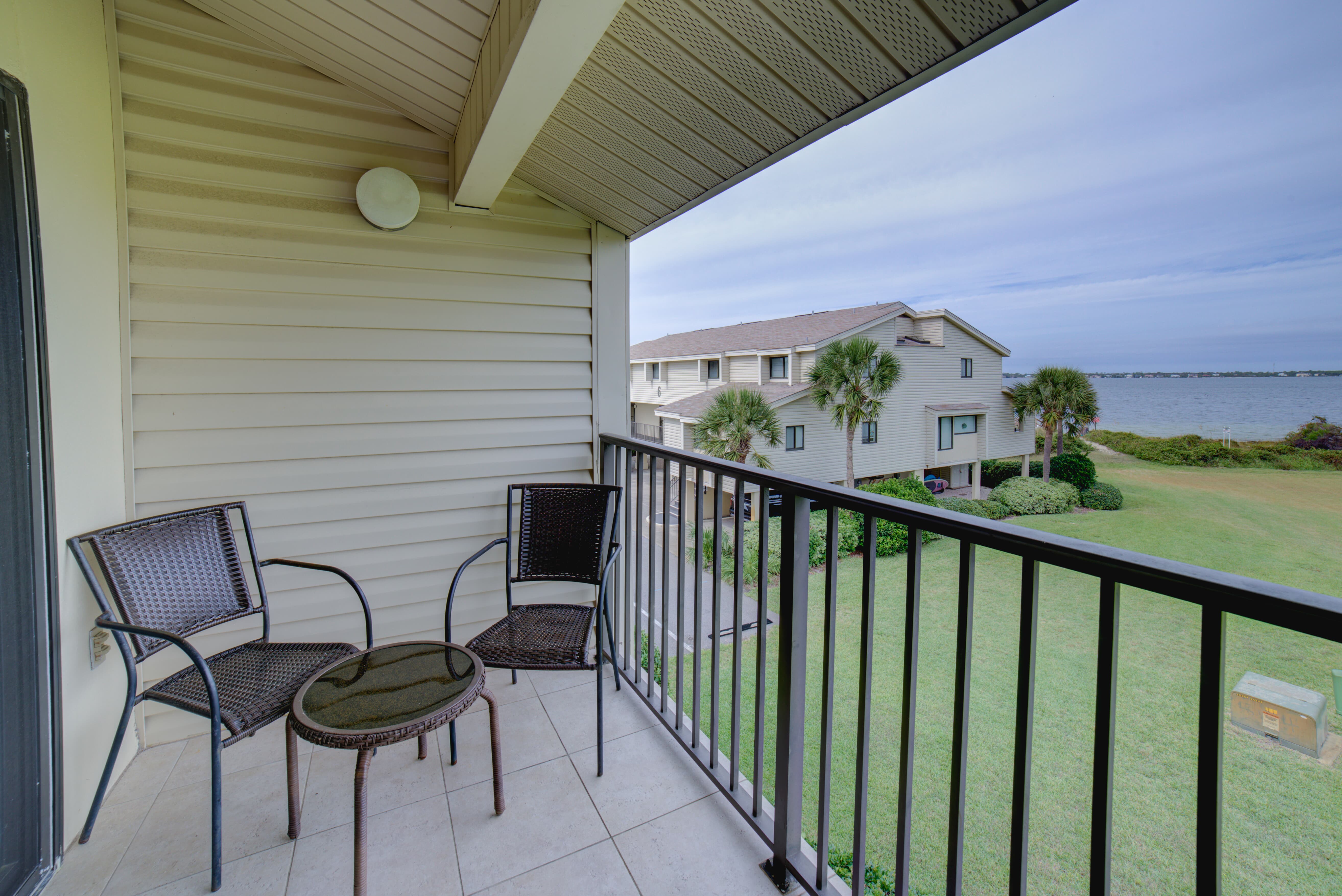 Santa Rosa Dunes #824 | Pensacola Beach, Florida Condo Rental