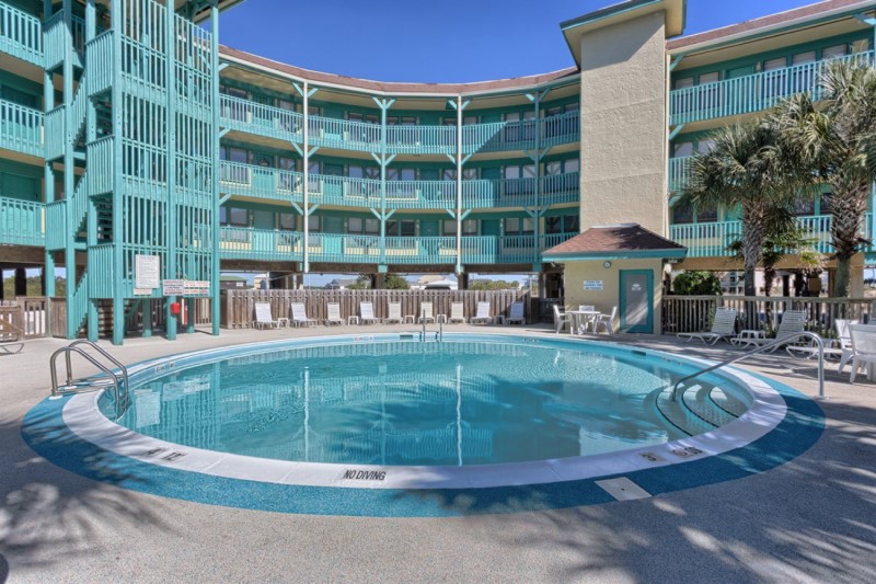 Seabreeze Condominium Pool Gulf Shores Alabama