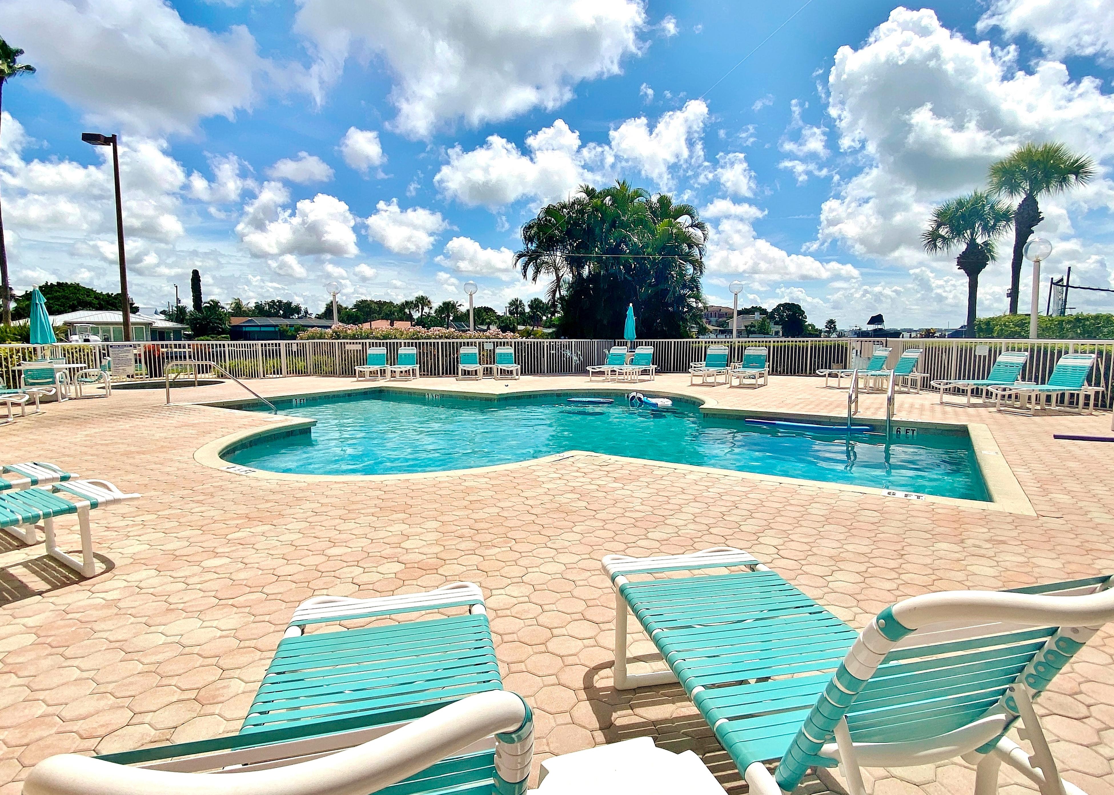 Sunrise Resort 509 Condo rental in St. Pete Beach Condo Rentals in St. Pete Beach Florida - #20