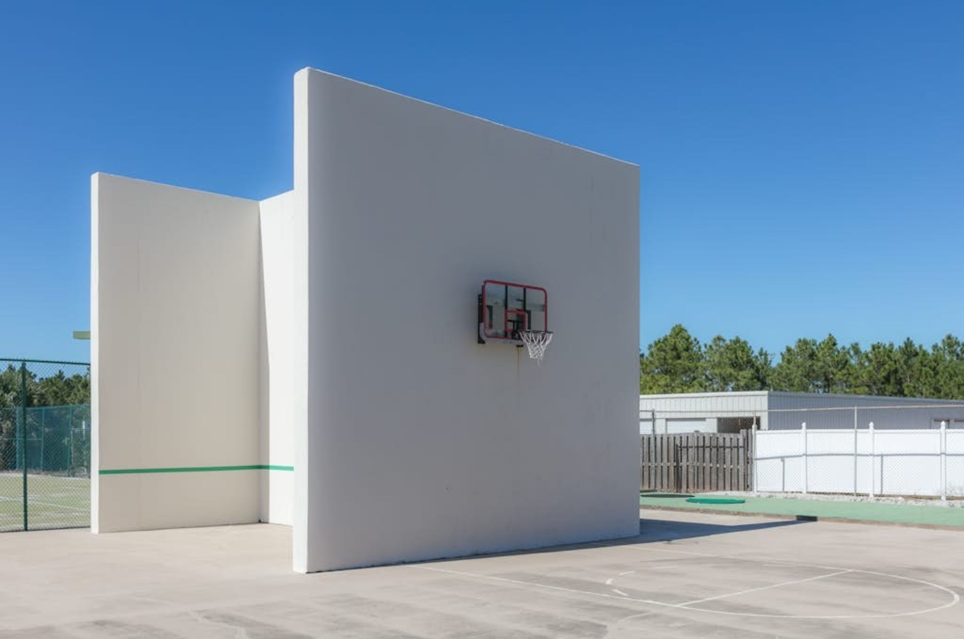 The outdoor basketball and handball courts at Summer House on Romar Beach in Orange Beach Alabama 