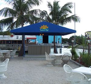 Sundowners on the Bay in Key Largo Florida