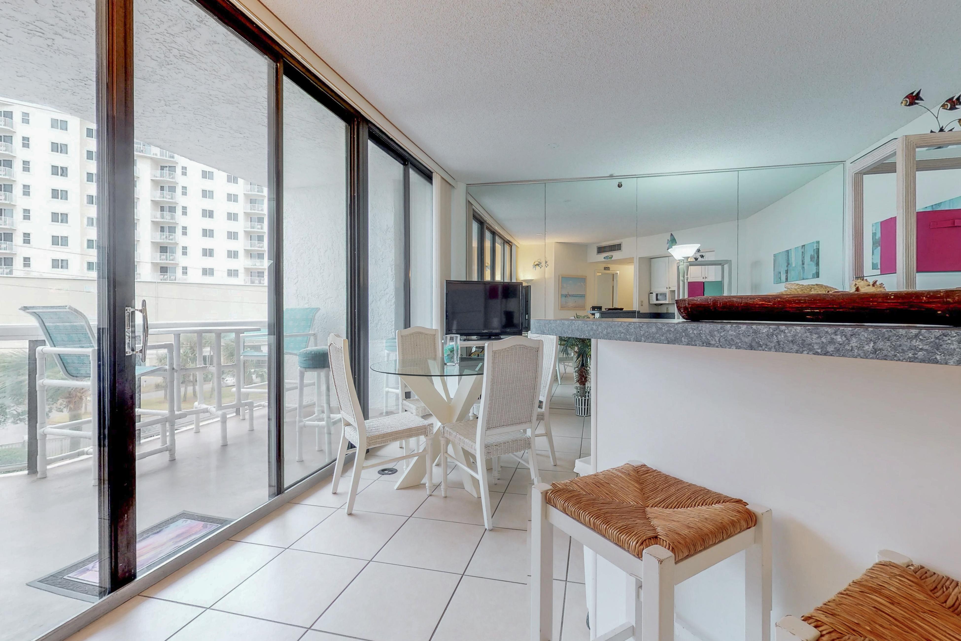 Surfside Resort L2 | Destin, Florida Condo Rental