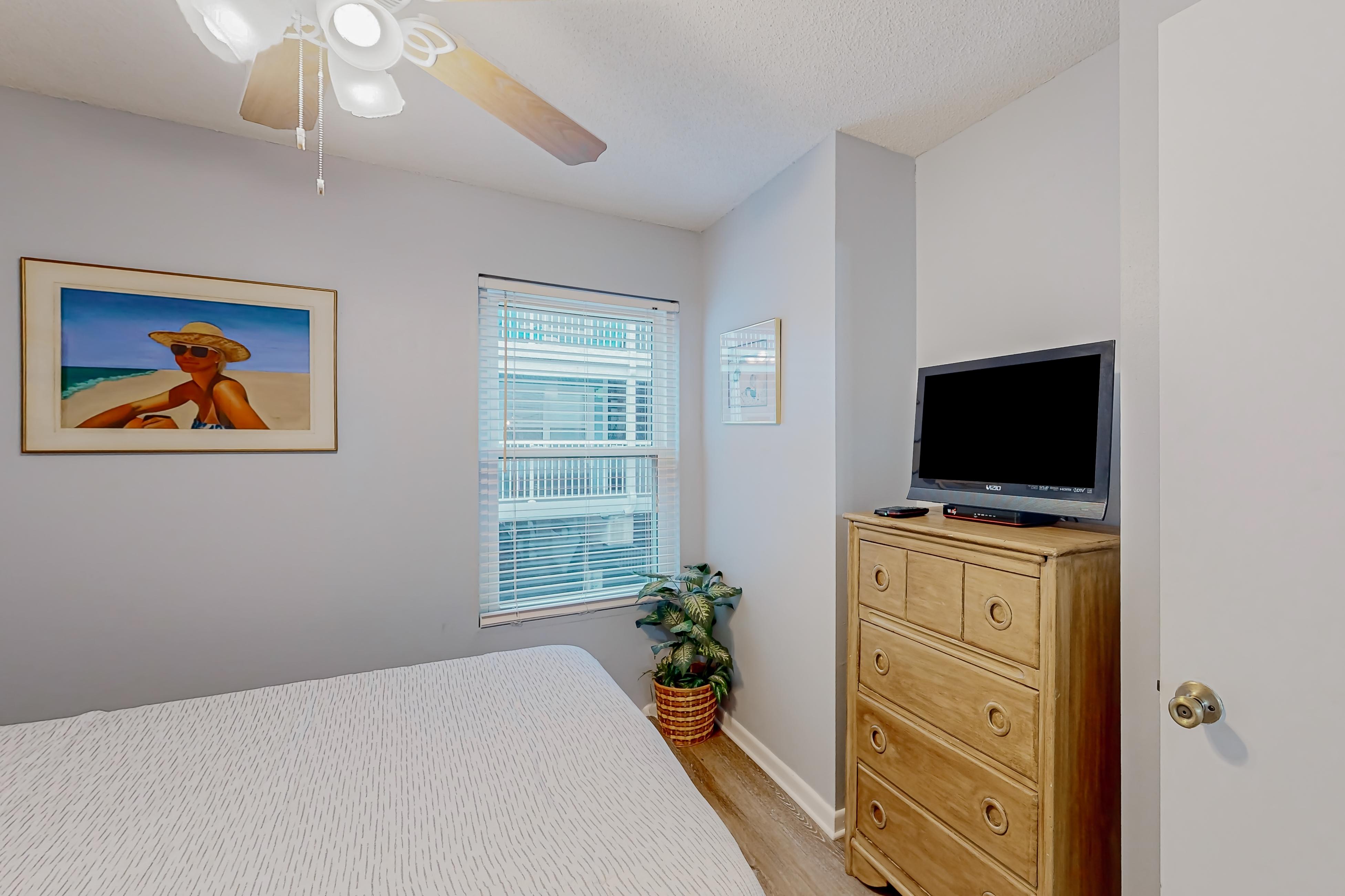 Beach Front 202 Condo rental in The Beach Front Condomiums  in Gulf Shores Alabama - #16