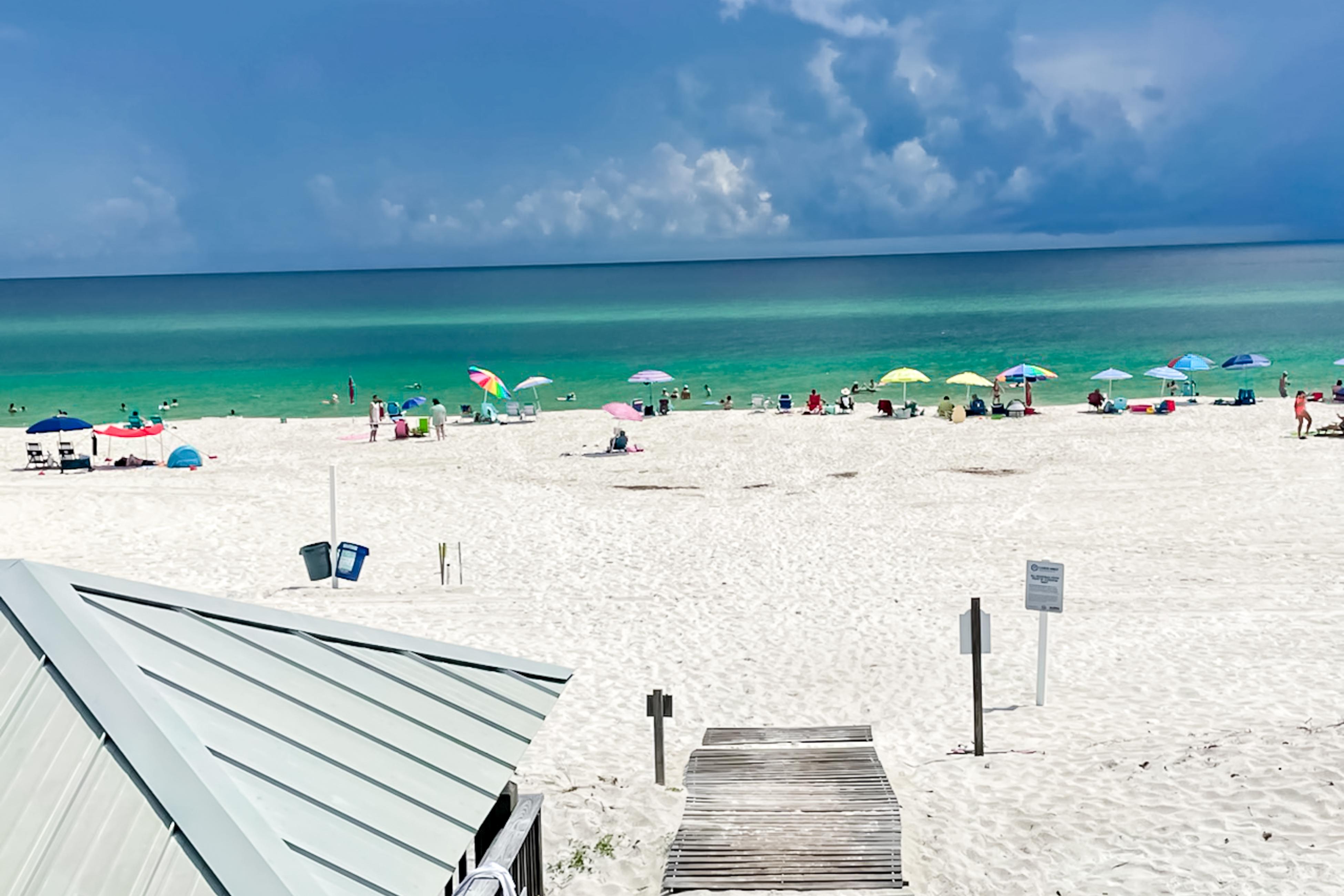 Beach Front 202 Condo rental in The Beach Front Condomiums  in Gulf Shores Alabama - #18